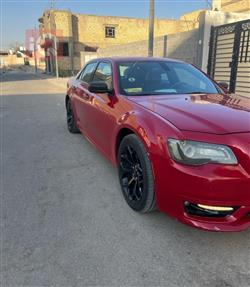 کرایسلەر 300